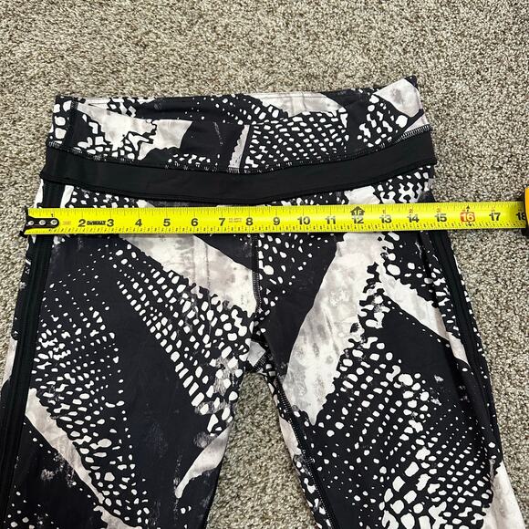 LULULEMON Women's Pace Tight *Full-on Luxtreme Size 6 In Static Mist White Black - Picture 11 of 12